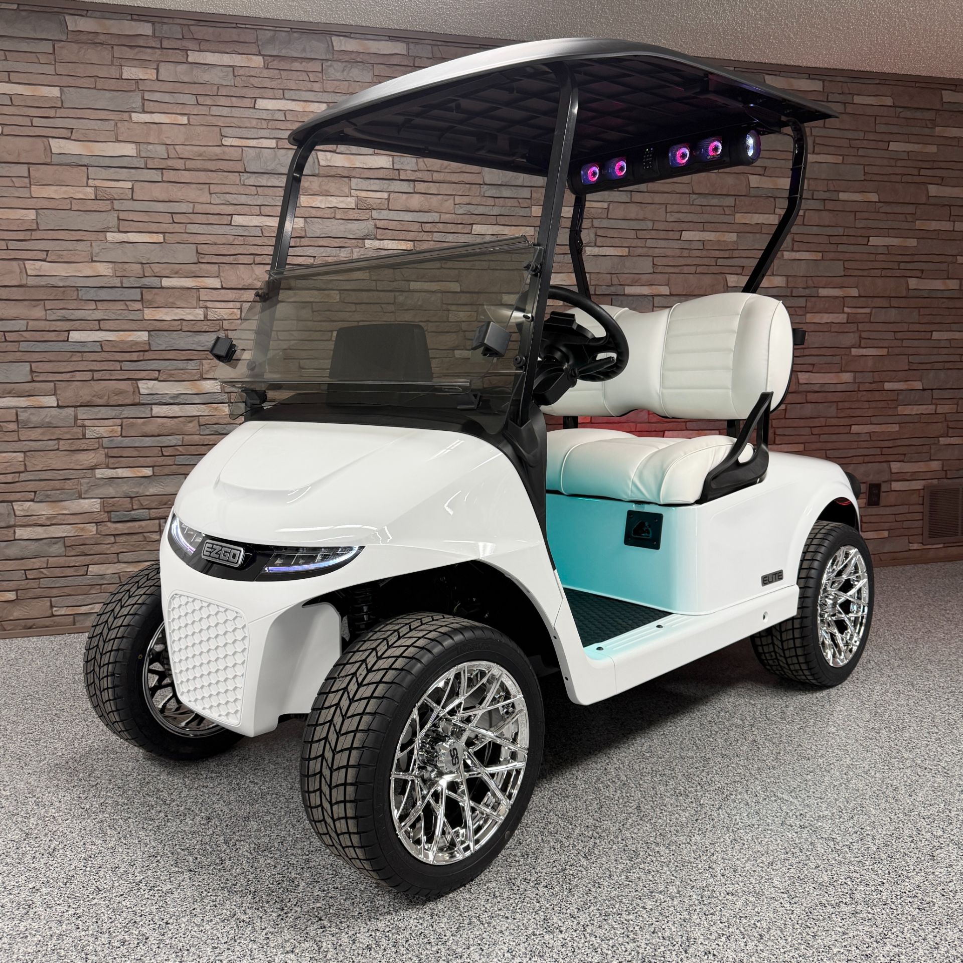 2026 E-Z-GO RXV 2 Freedom ELiTE Lithium in New Hampton, Iowa - Photo 1