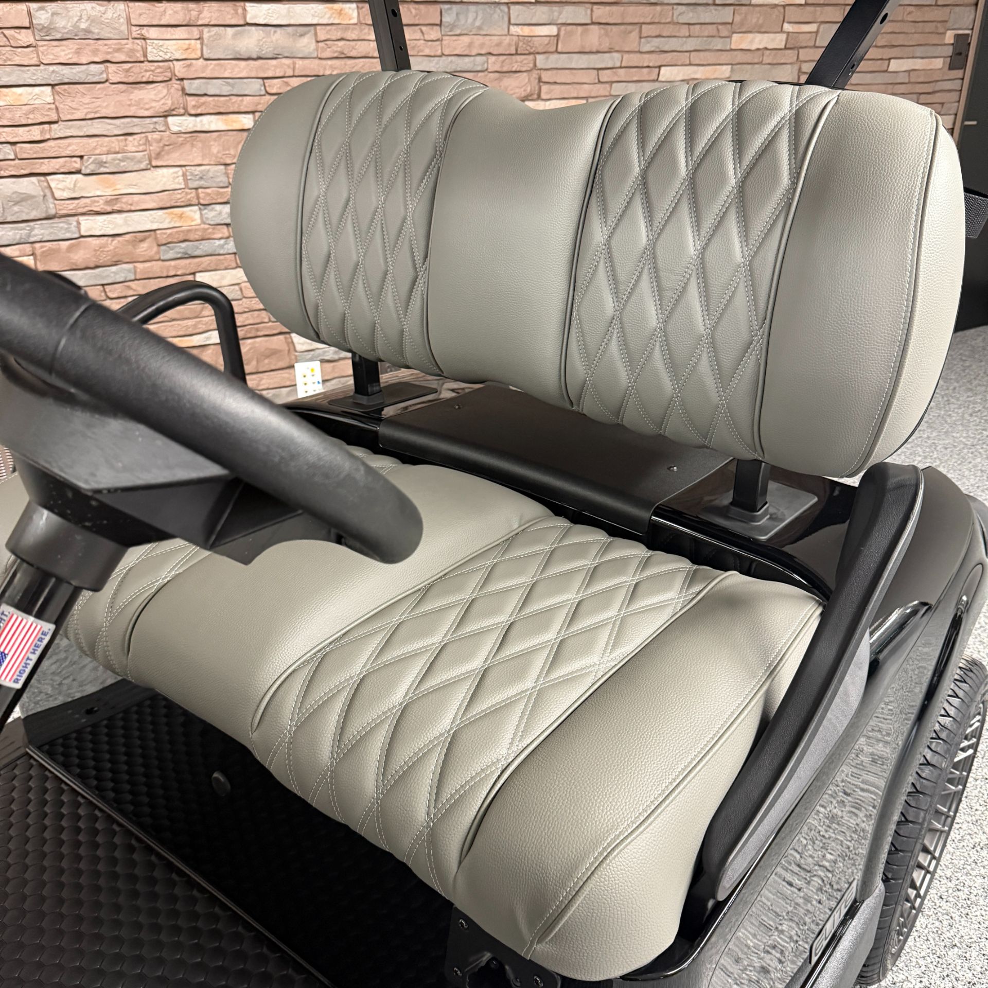 2026 E-Z-GO RXV 2 Freedom EX1 Gas in New Hampton, Iowa - Photo 5