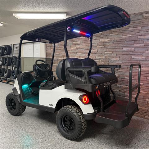 2026 E-Z-GO RXV 4 Summit XT ELiTE Lithium in New Hampton, Iowa - Photo 4