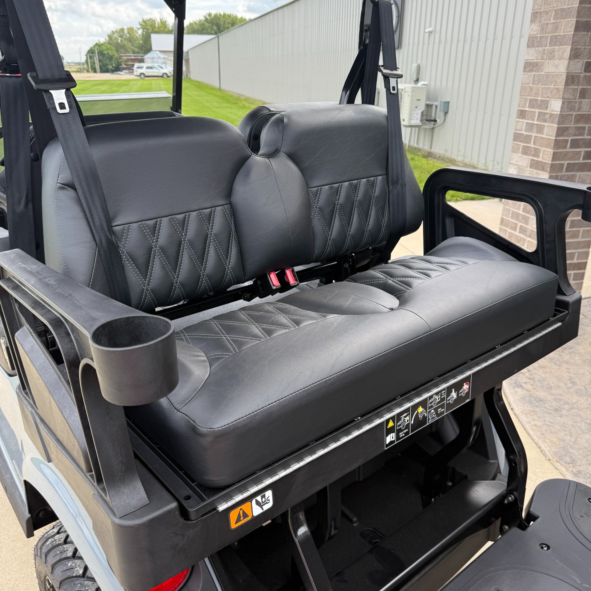 2026 E-Z-GO RXV 4 Summit XTL ELiTE Lithium in New Hampton, Iowa - Photo 6