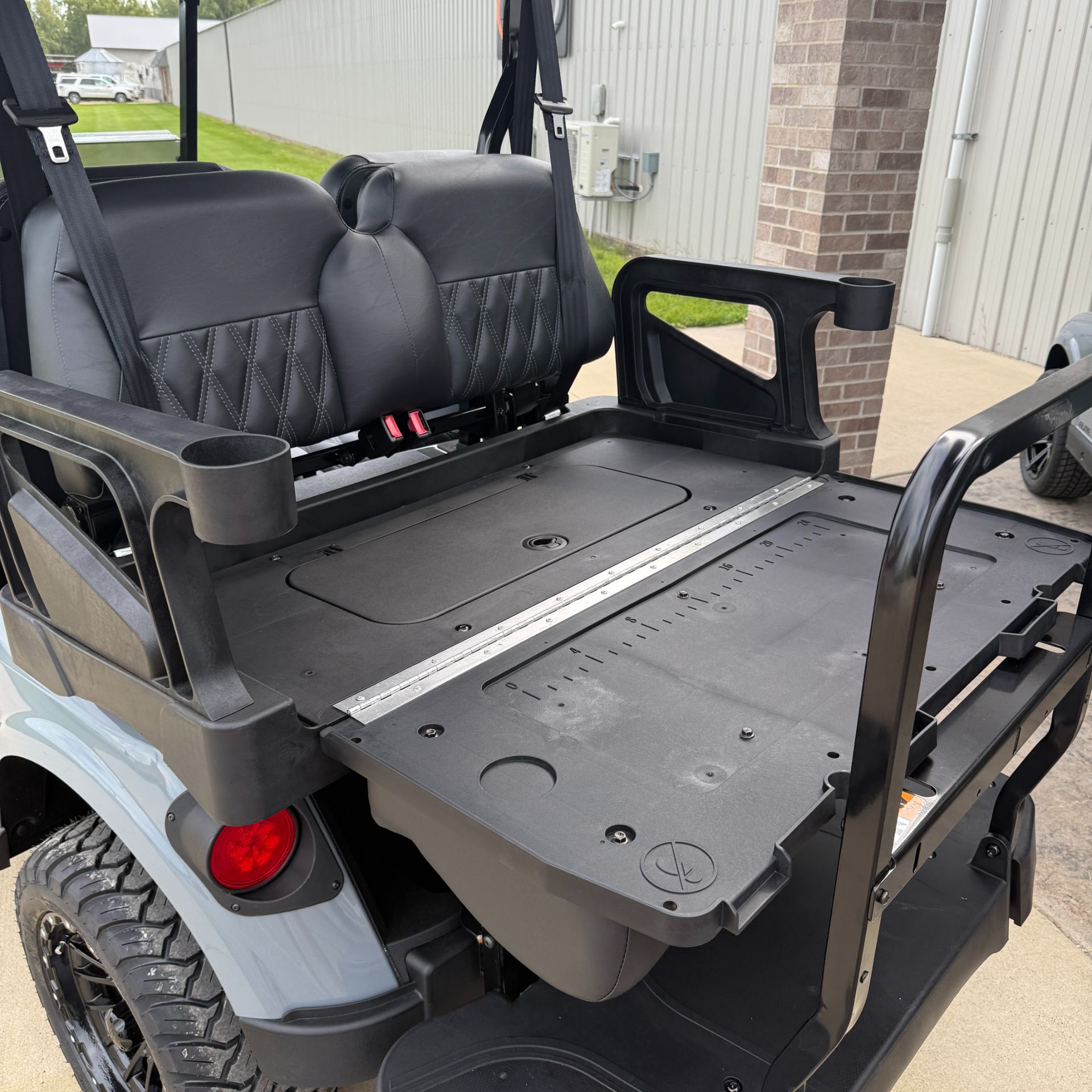 2026 E-Z-GO RXV 4 Summit XTL ELiTE Lithium in New Hampton, Iowa - Photo 7