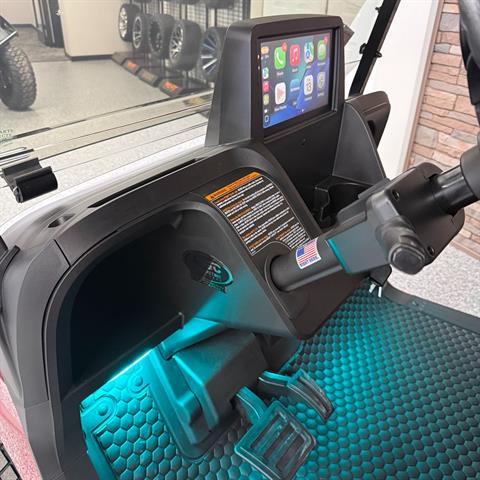 2026 E-Z-GO RXV Freedom ELiTE 2.2 with Technology Package in New Hampton, Iowa - Photo 5