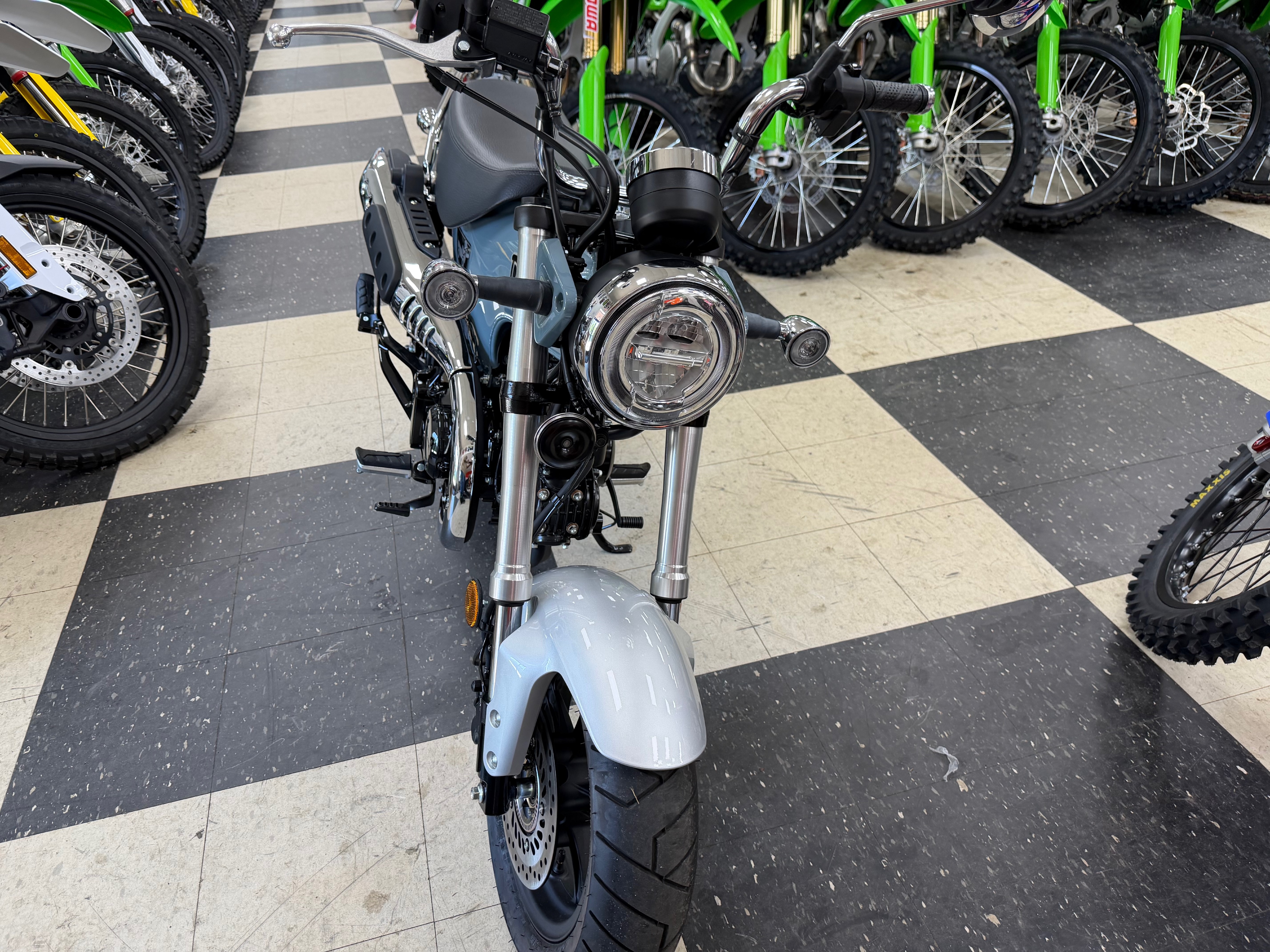 2025 Honda Dax 125 3