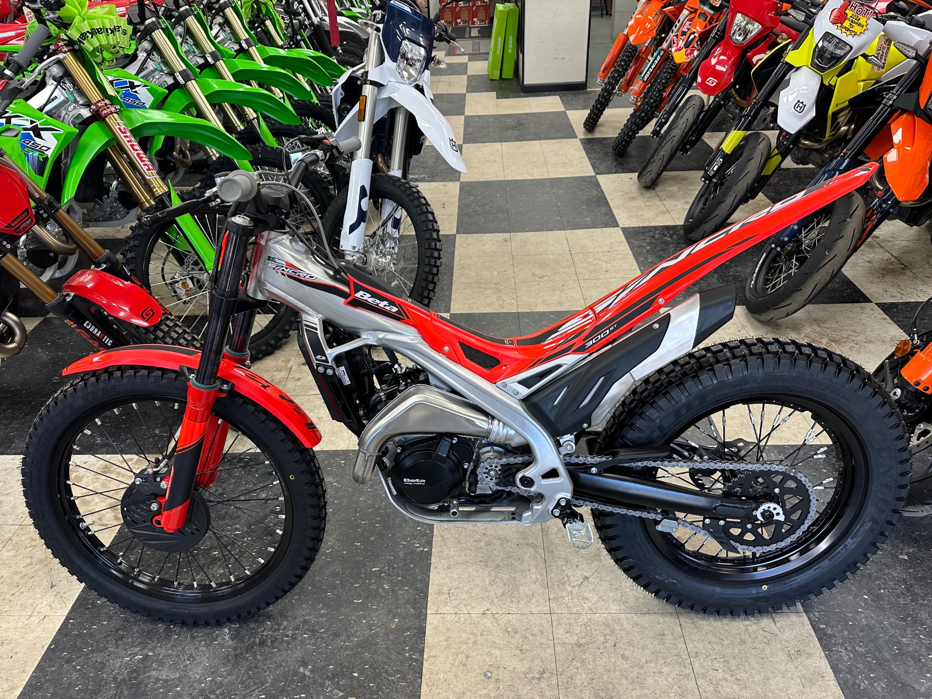 2026  Sincro 300 for sale 1050769