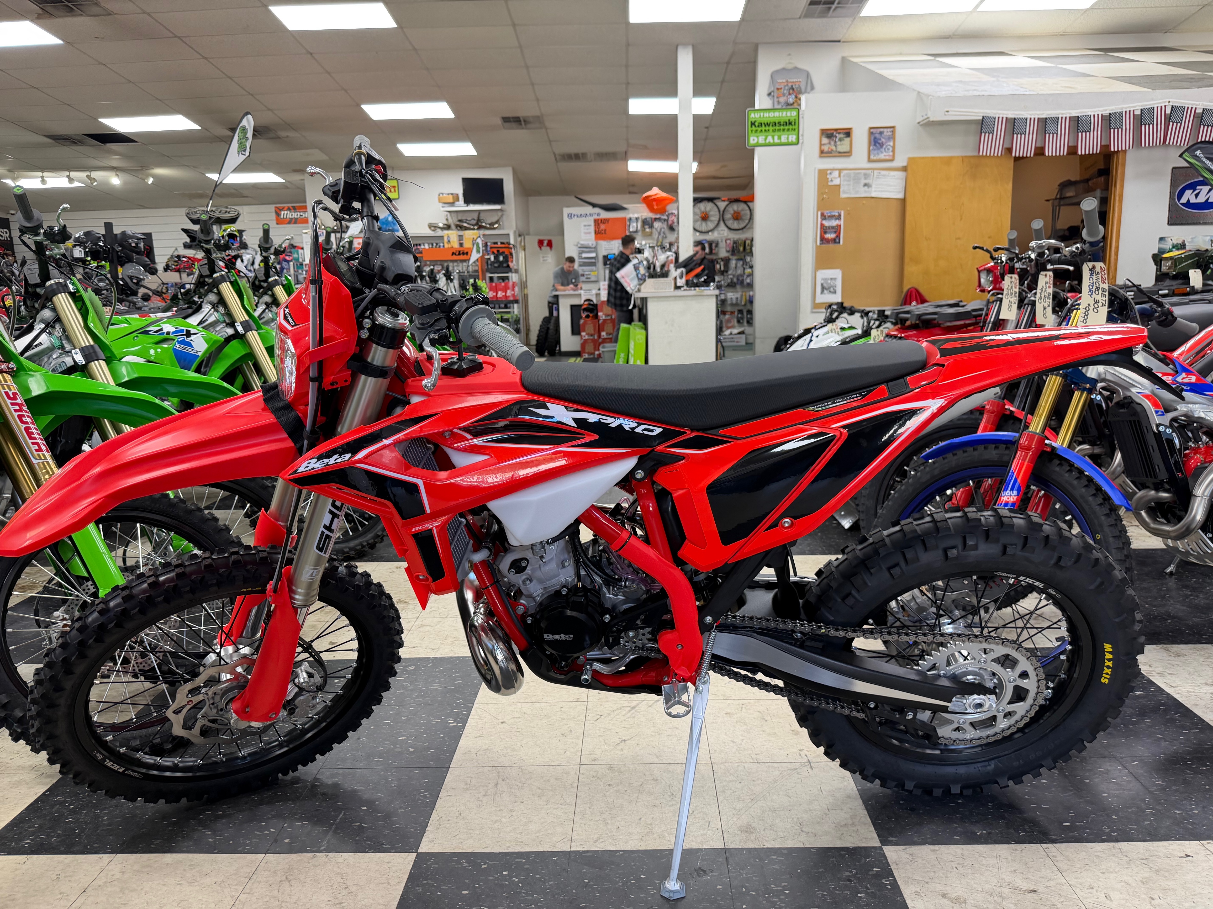 2027  RR 200 X-PRO