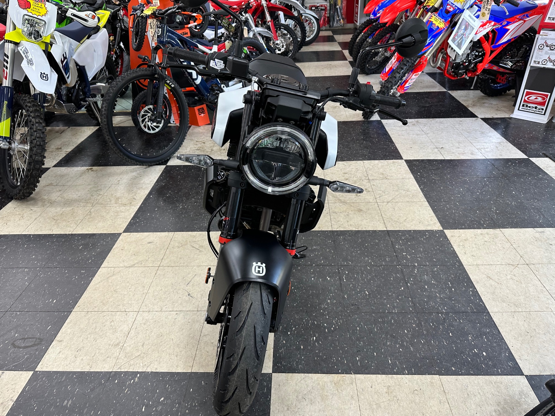 New 2024 Husqvarna Vitpilen 401, Hamburg NJ | Specs, Price, Photos