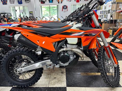 New 2025 KTM 350 XC-F, Hamburg NJ Specs, Price, Photos Orange