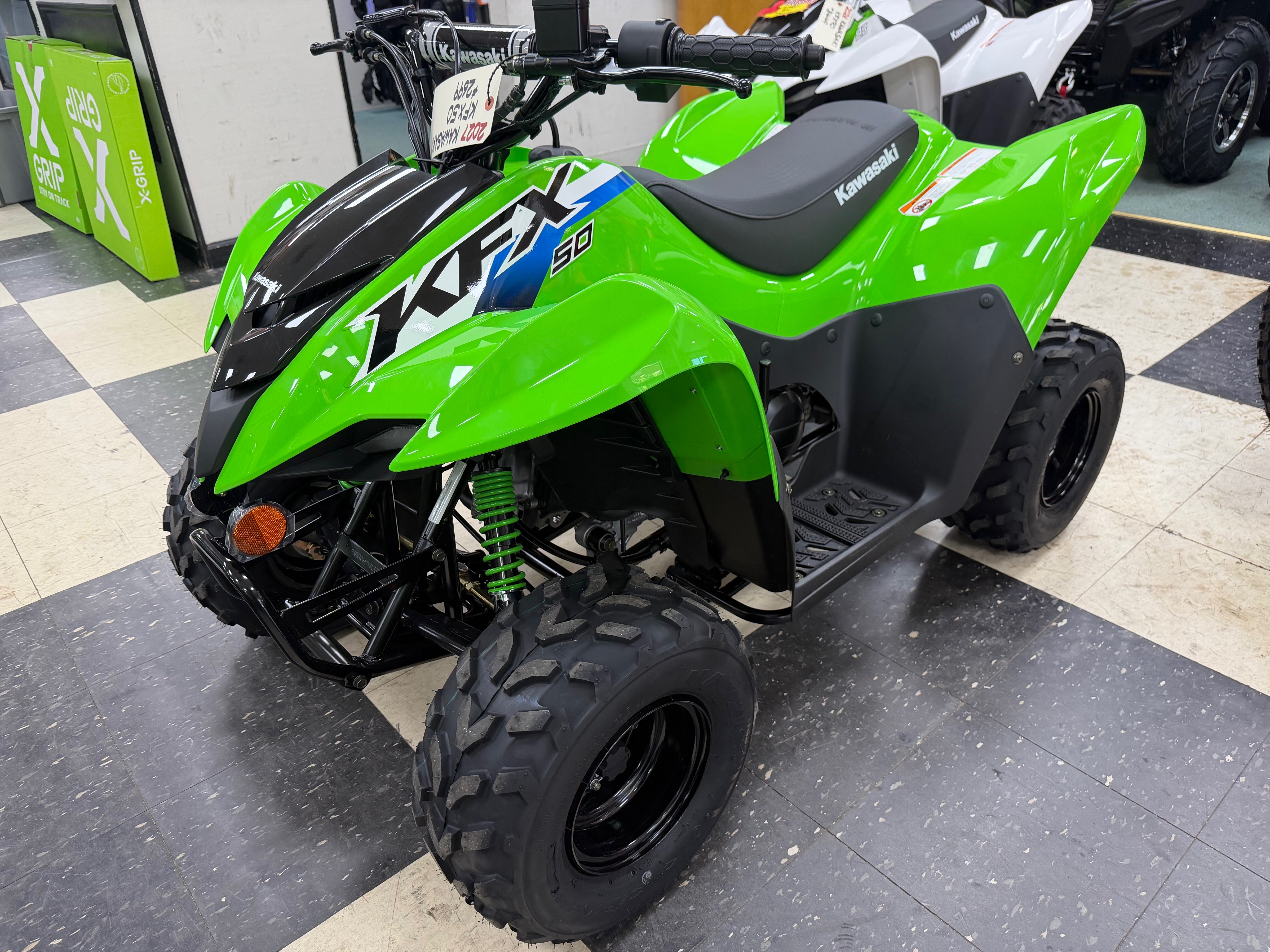 2027 Kawasaki KFX®50 3