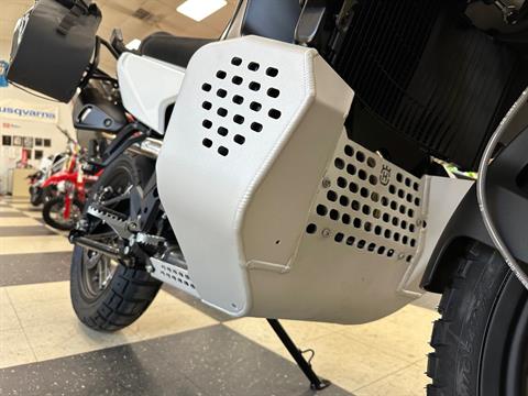 New 2025 Husqvarna Norden 901 Expedition, Hamburg NJ | Specs