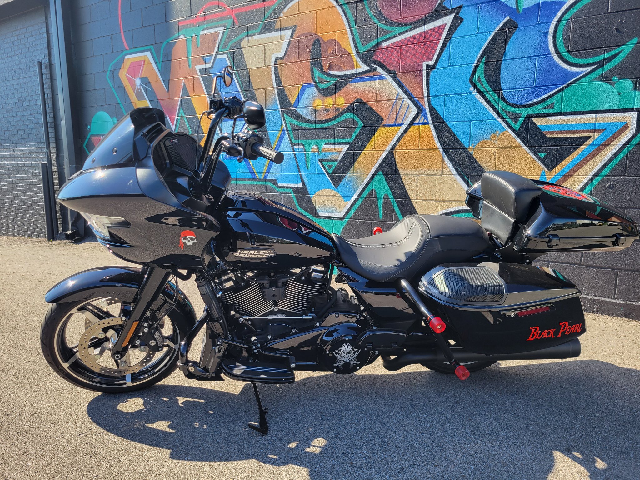 2025 Harley-Davidson Road Glide® 1
