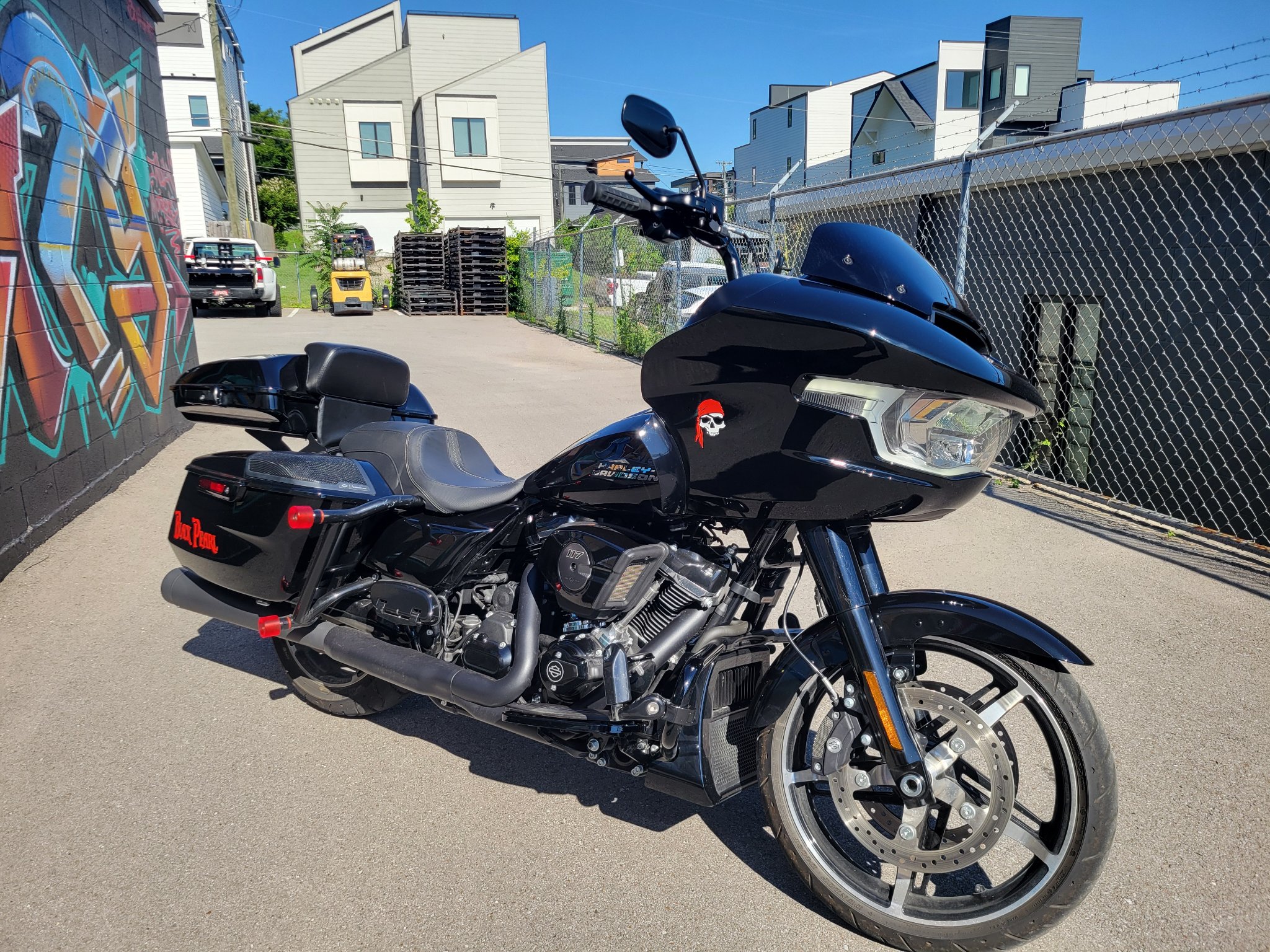 2025 Harley-Davidson Road Glide® 6