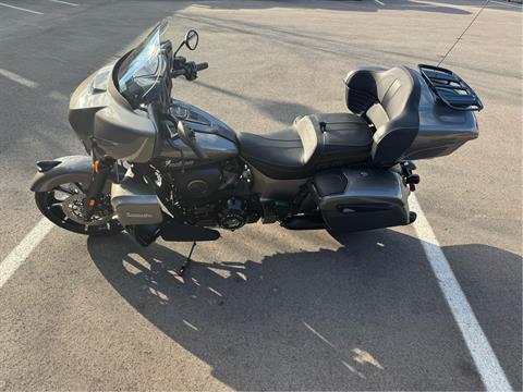 2025 Indian Motorcycle Roadmaster® Dark Horse® with 2025 Indian Motorcycle Roadmaster® Dark Horse® with