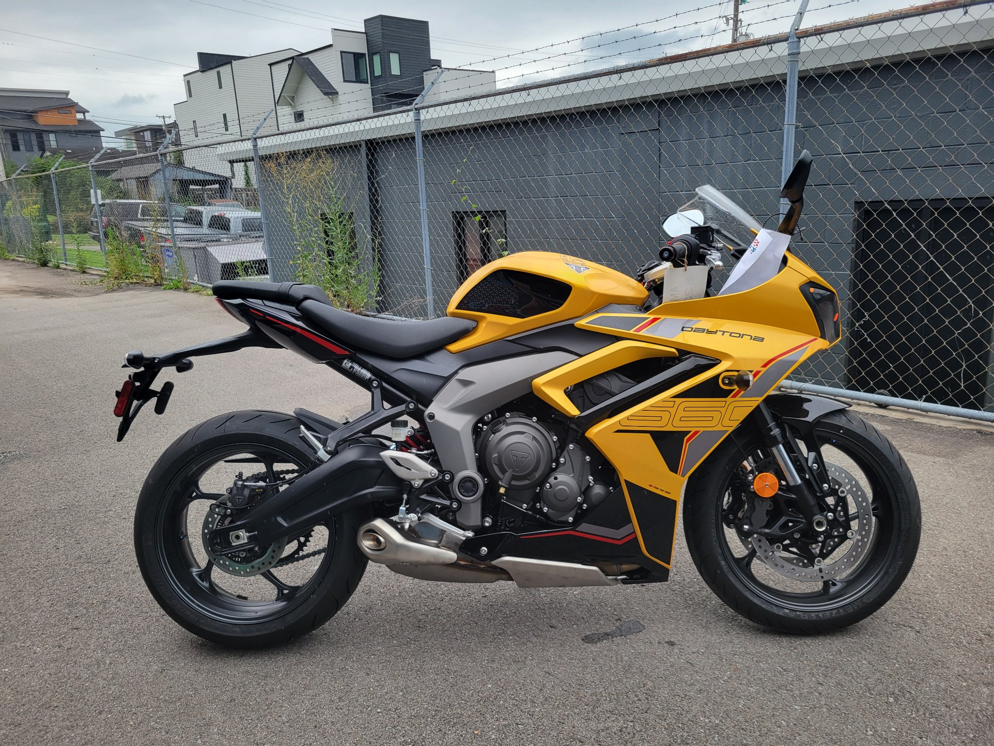 2026 Triumph Daytona 660 5