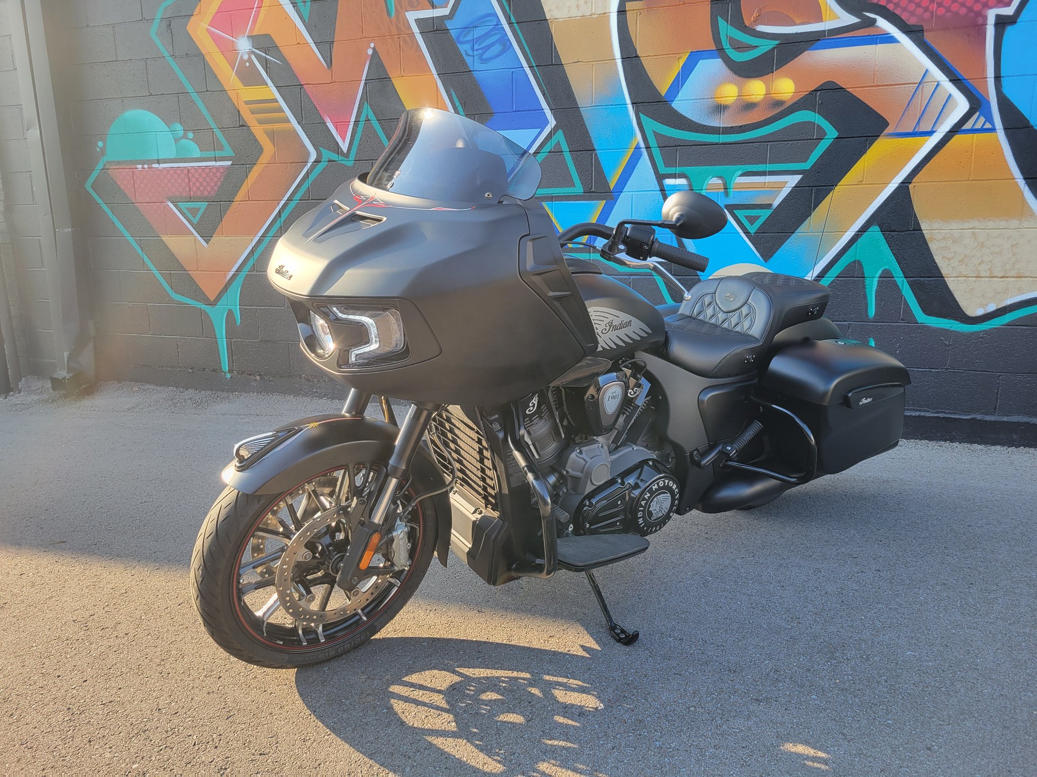 2021  Challenger® Dark Horse® 1