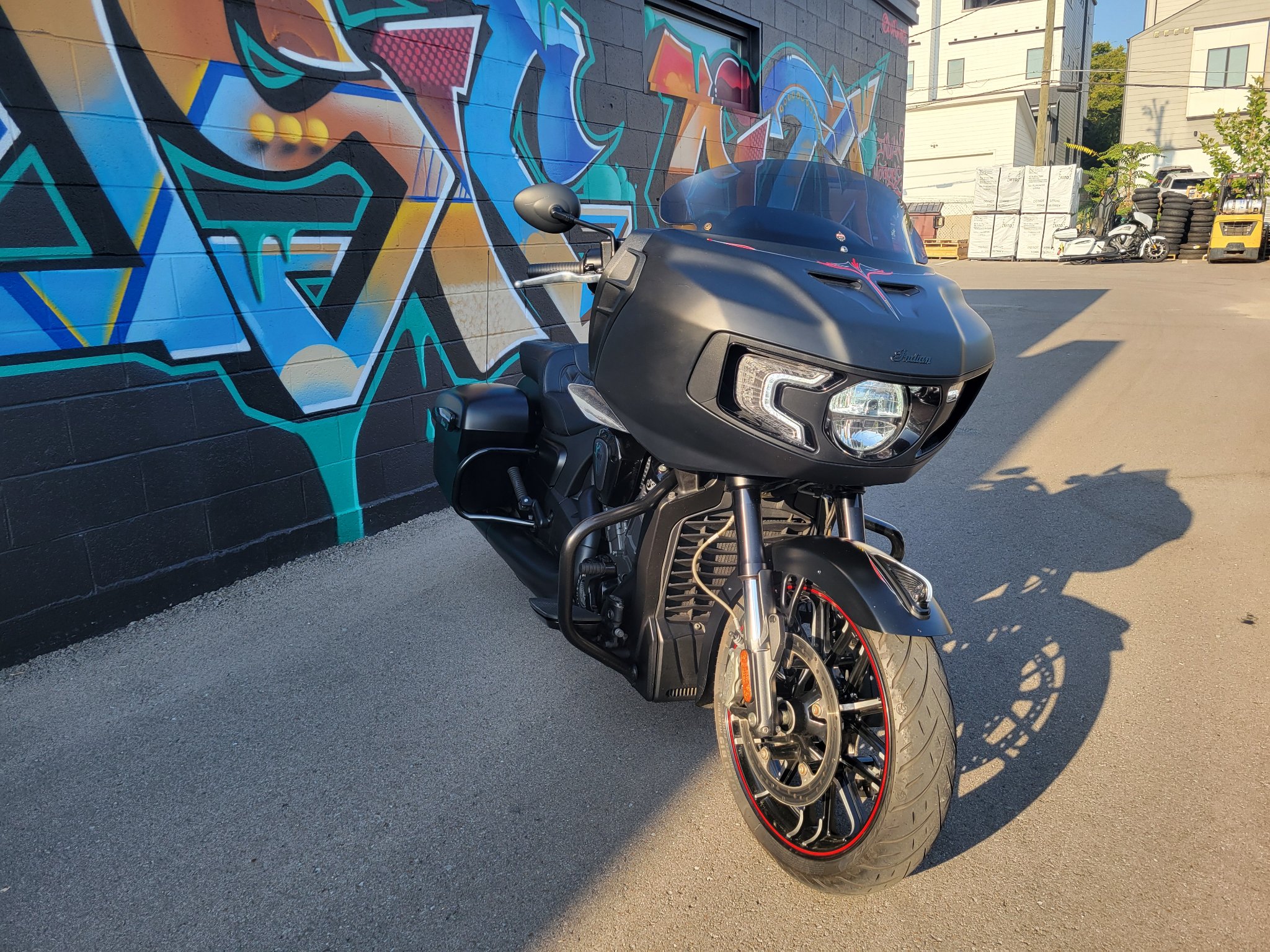 2021  Challenger® Dark Horse® 3