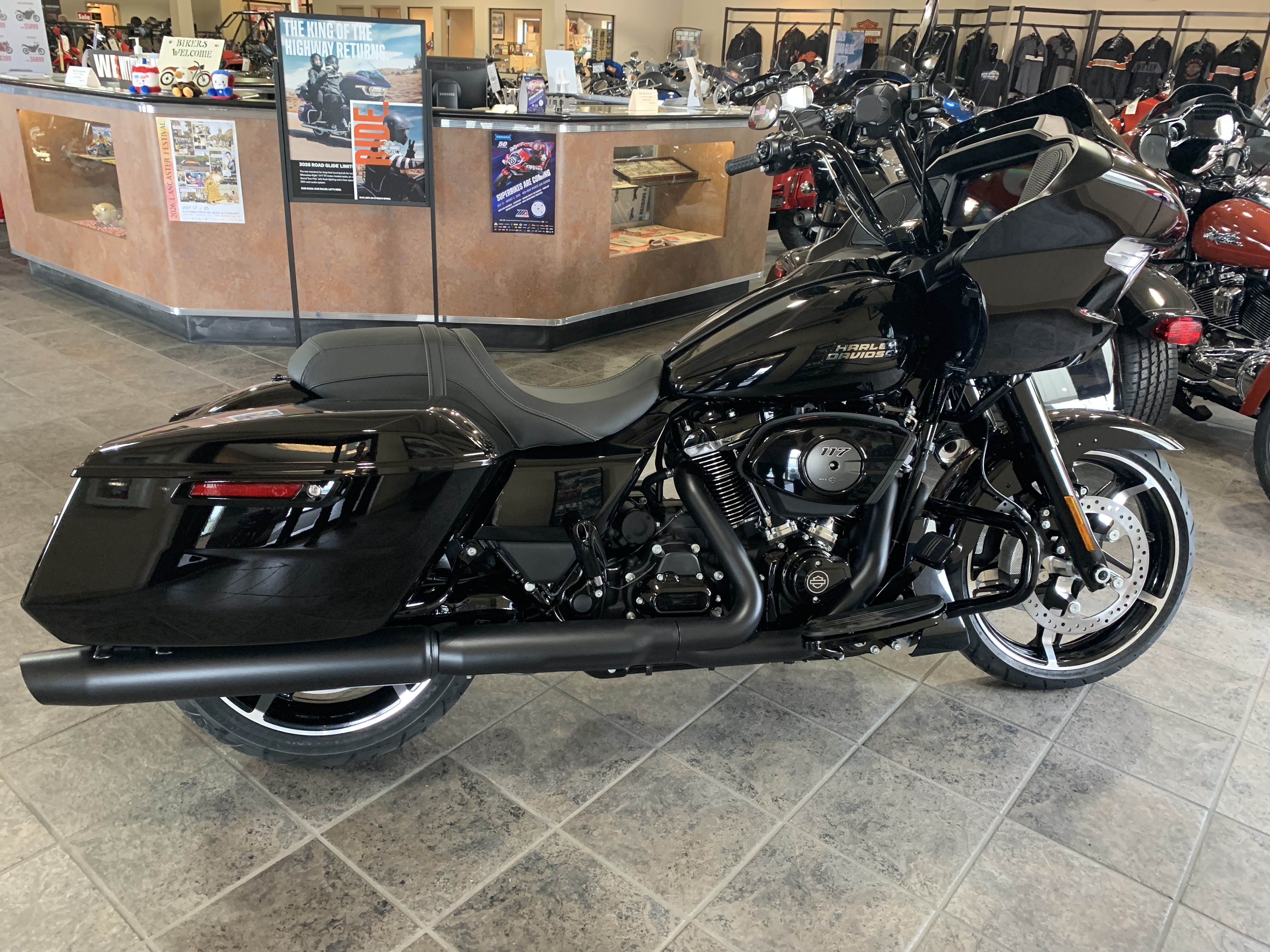 2026 Harley-Davidson Road Glide® 1