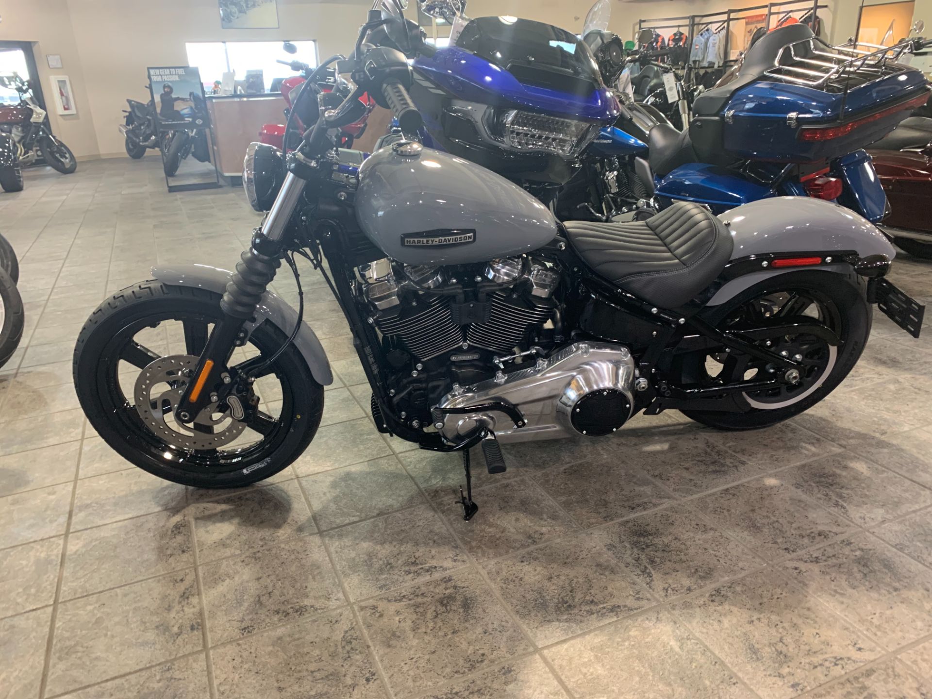 2026 Harley-Davidson Street Bob® 2