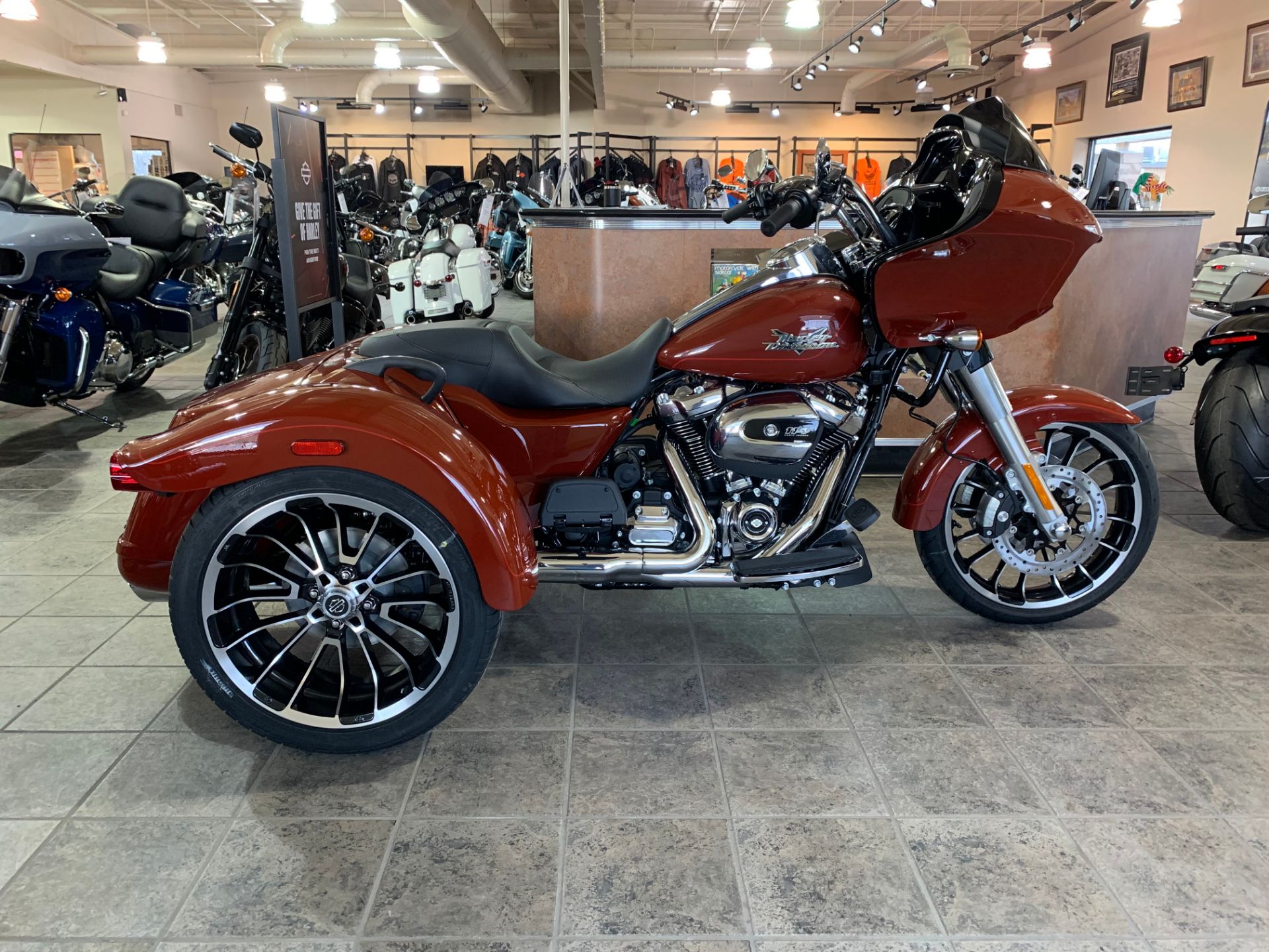 2024 Harley-Davidson ROAD GLIDE 1