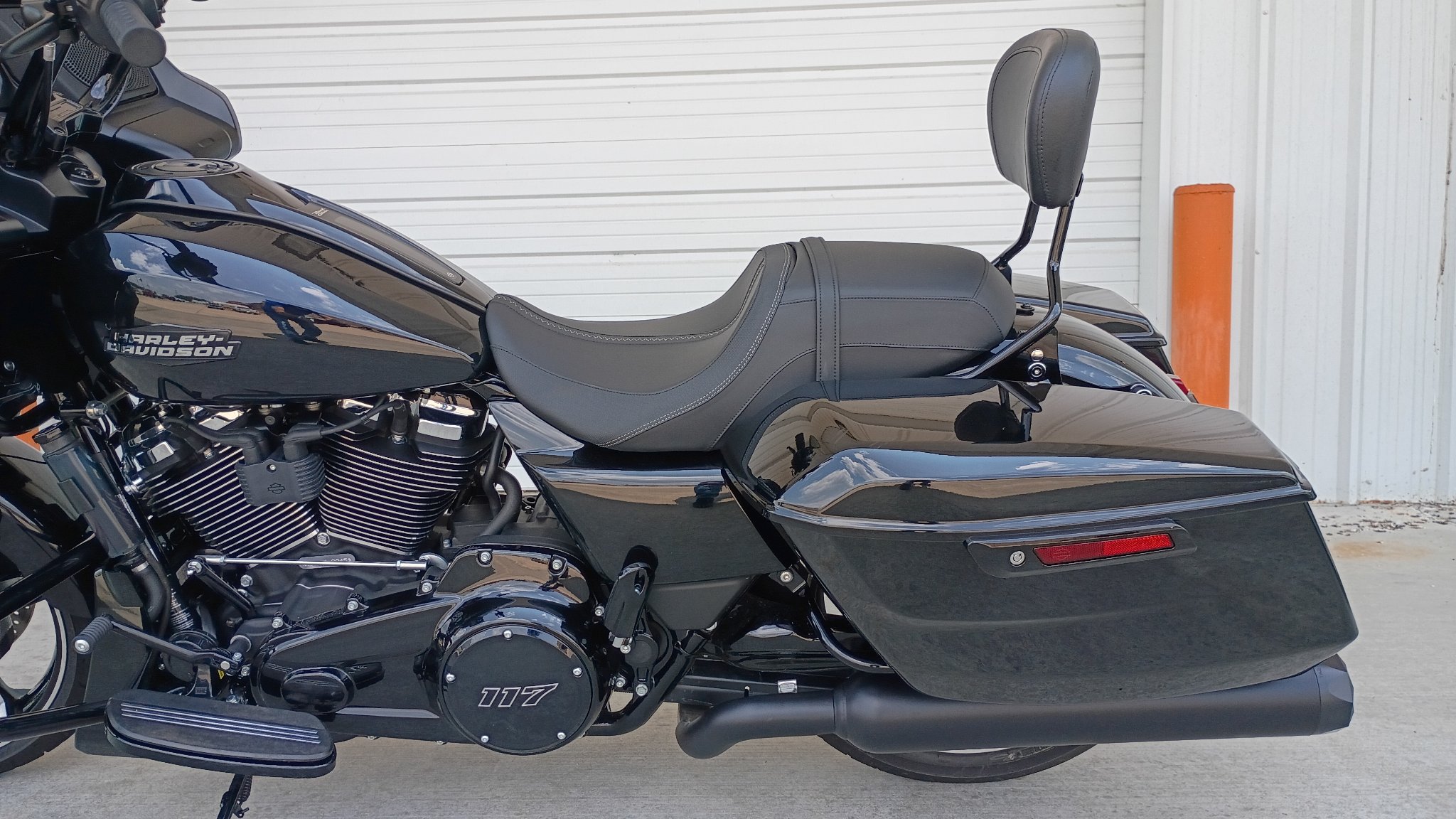 2026 Harley-Davidson Road Glide® 8