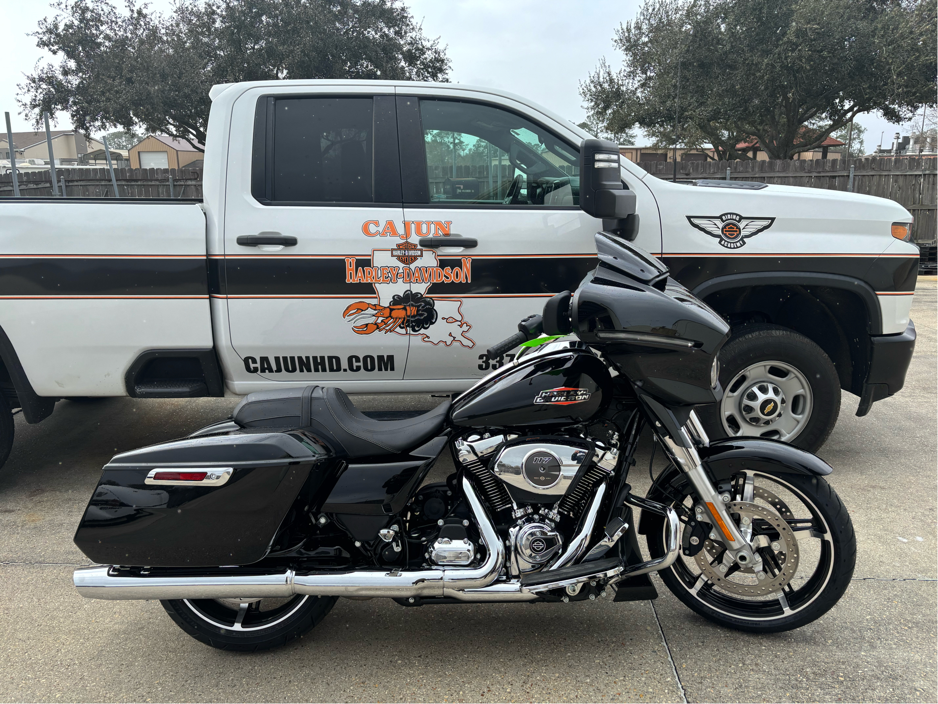 2025 Harley-Davidson Street Glide® in Scott, Louisiana - Photo 1