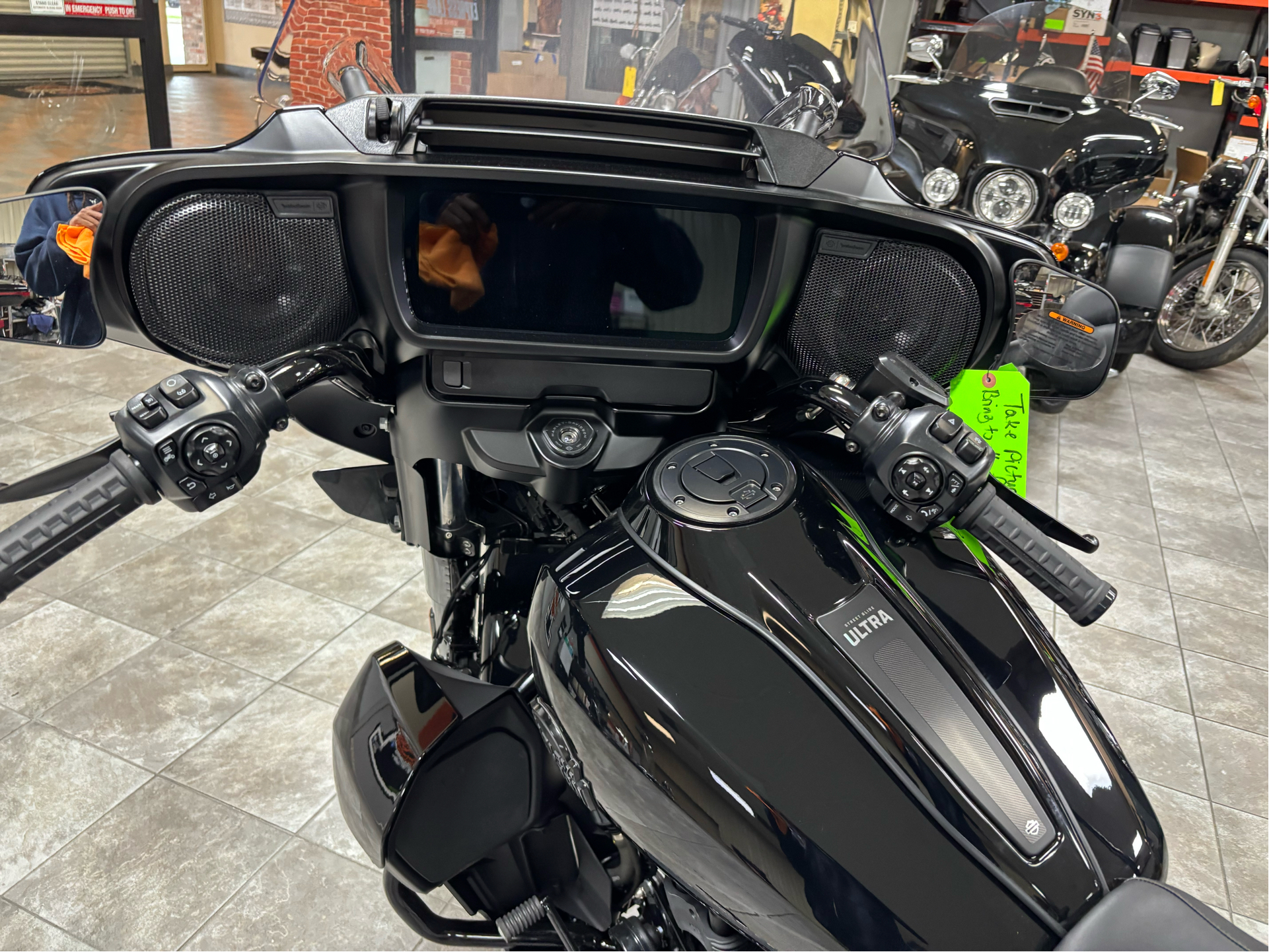 2025 Harley-Davidson Street Glide® Ultra in Scott, Louisiana - Photo 8