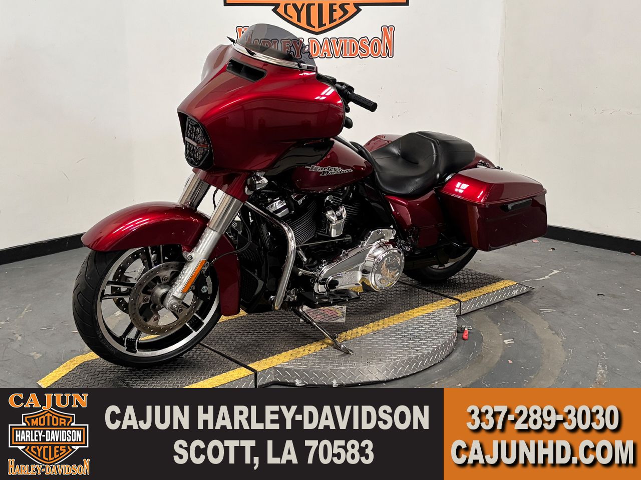 2017 Harley-Davidson Street Glide® Special in Scott, Louisiana - Photo 4