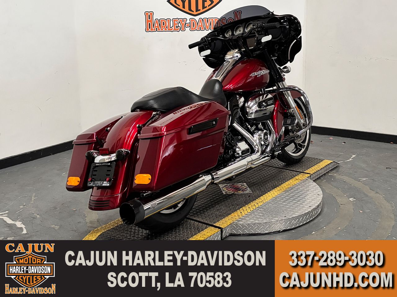 2017 Harley-Davidson Street Glide® Special in Scott, Louisiana - Photo 8