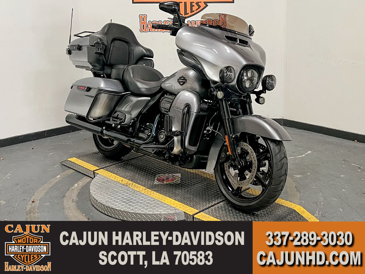 2019 Harley-Davidson CVO™ Limited in Scott, Louisiana - Photo 2