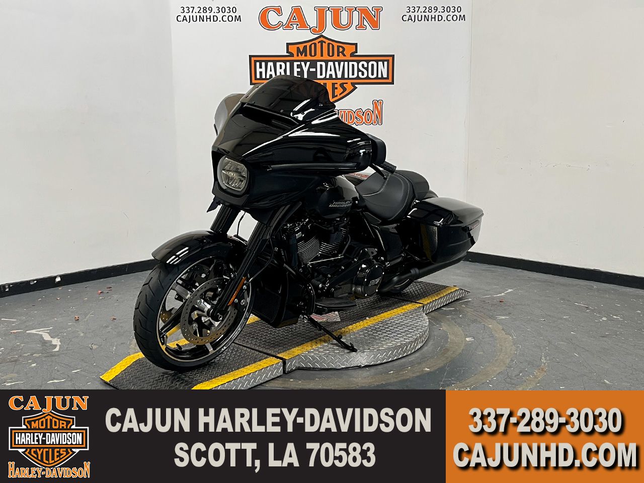 2025 Harley-Davidson Street Glide® in Scott, Louisiana - Photo 4