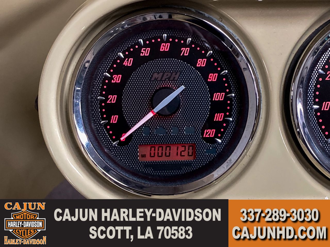 low miles mileage - Photo 12