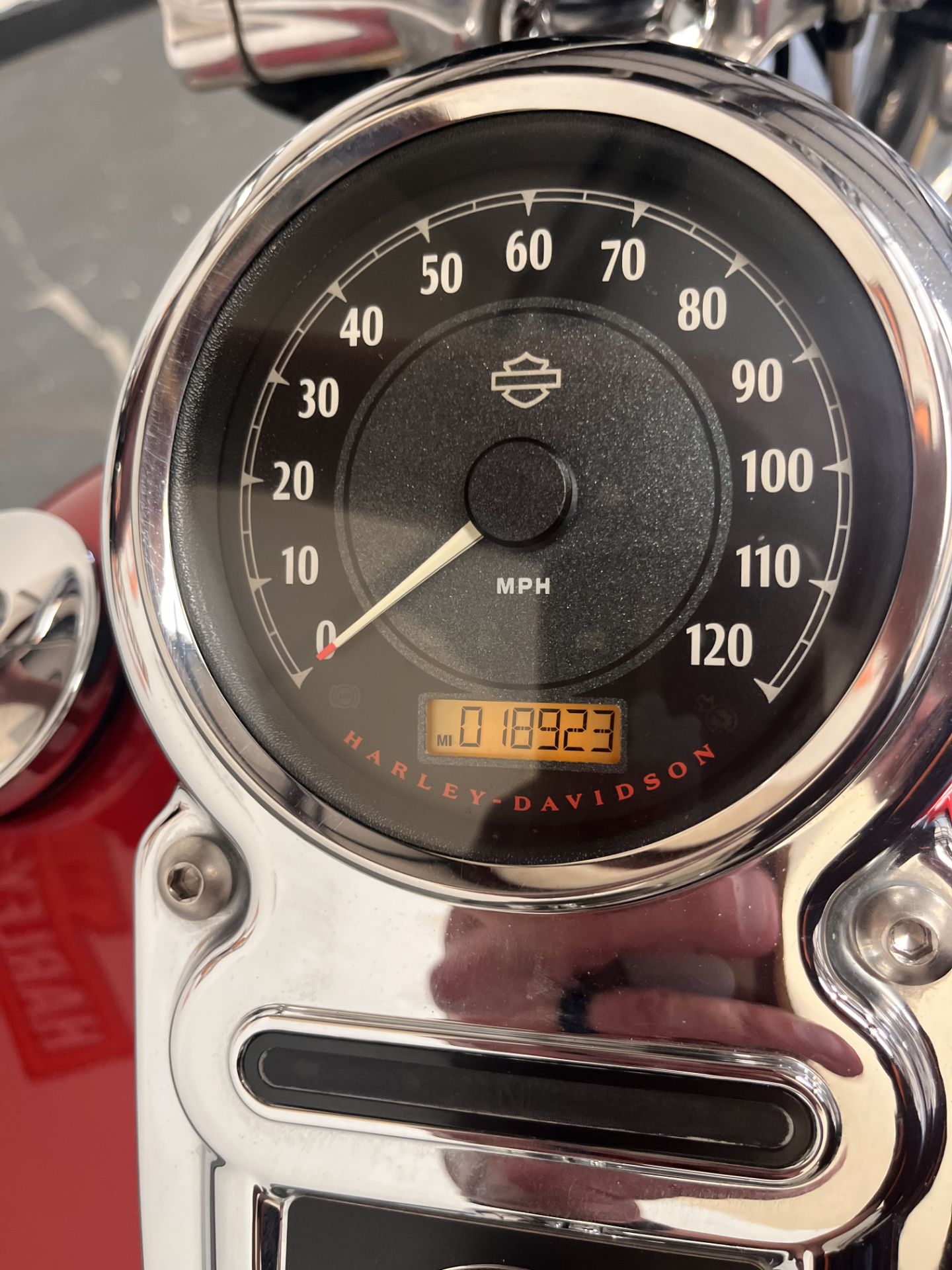 2013 Harley-Davidson Dyna® Super Glide® Custom in Scott, Louisiana - Photo 4
