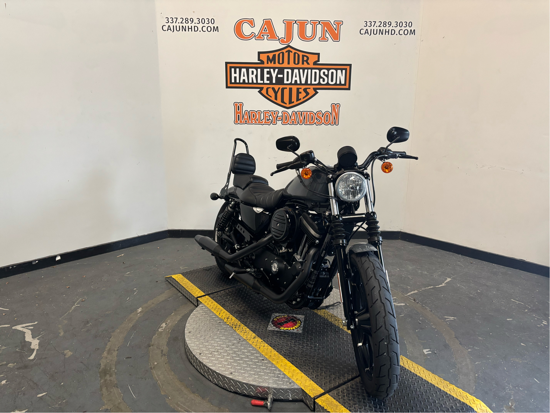 2022 Harley-Davidson Iron 883™ in Scott, Louisiana - Photo 4