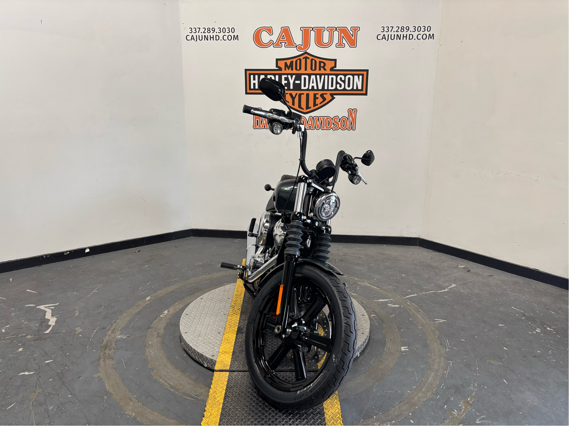 2025 Harley-Davidson Street Bob® in Scott, Louisiana - Photo 5
