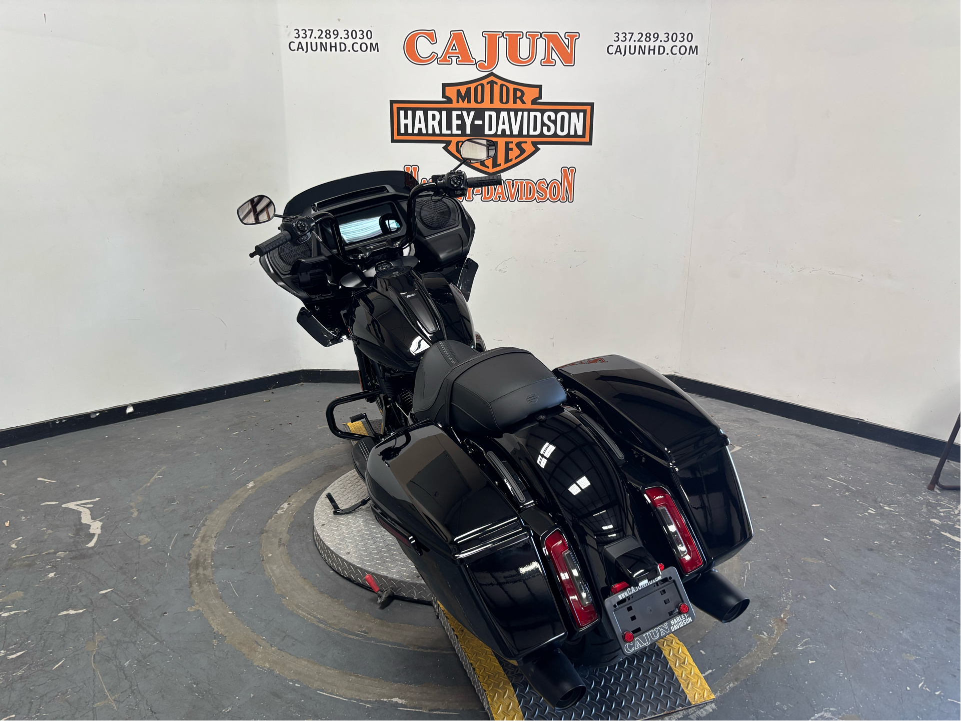 2025 Harley-Davidson Road Glide® in Scott, Louisiana - Photo 2