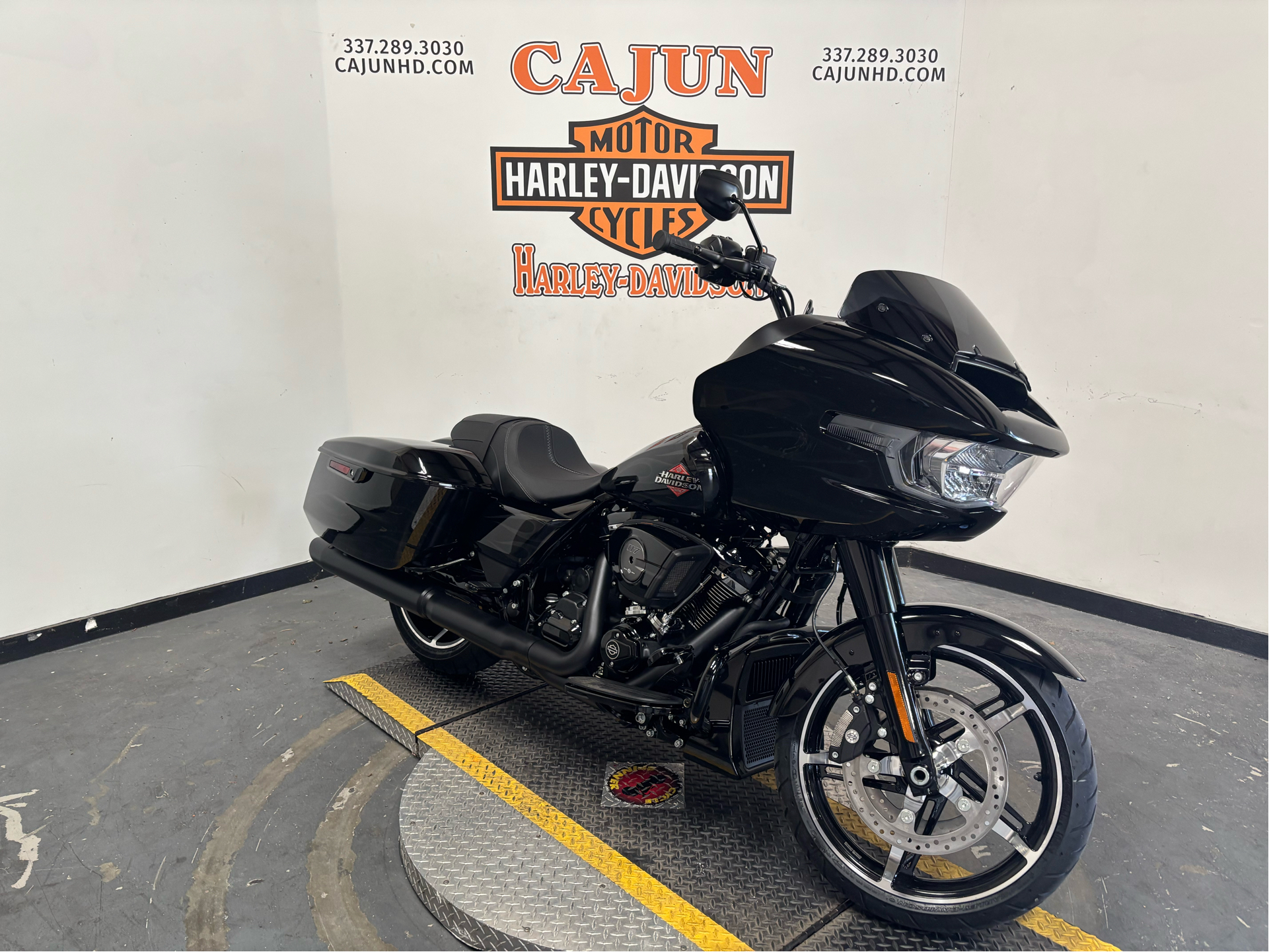 2025 Harley-Davidson Road Glide® in Scott, Louisiana - Photo 4