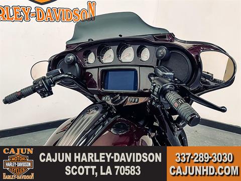 2019 Harley-Davidson CVO™ Street Glide® in Scott, Louisiana - Photo 9