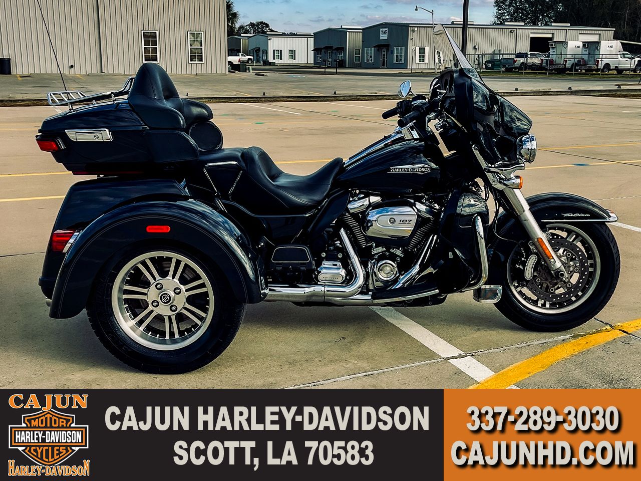 2018 Harley-Davidson Tri Glide® Ultra in Scott, Louisiana - Photo 1