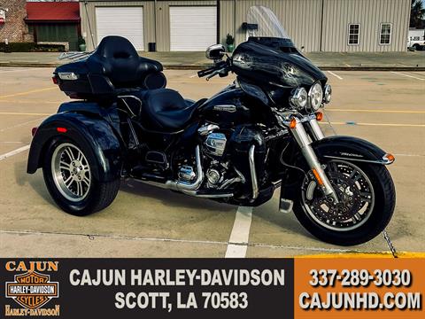 2018 Harley-Davidson Tri Glide® Ultra in Scott, Louisiana - Photo 2