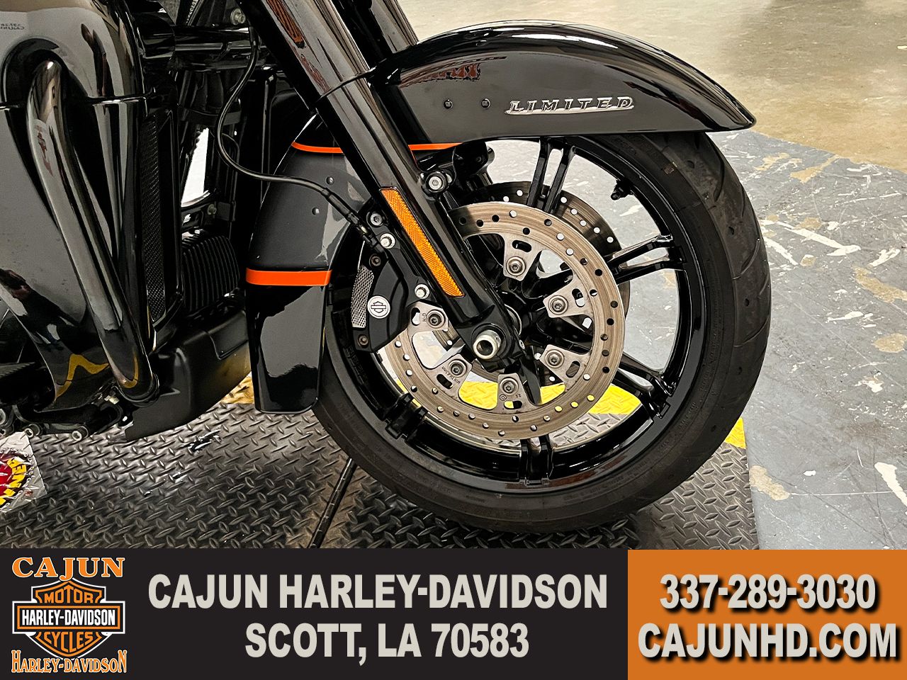 Dual Brembo Disc Brakes - Photo 12