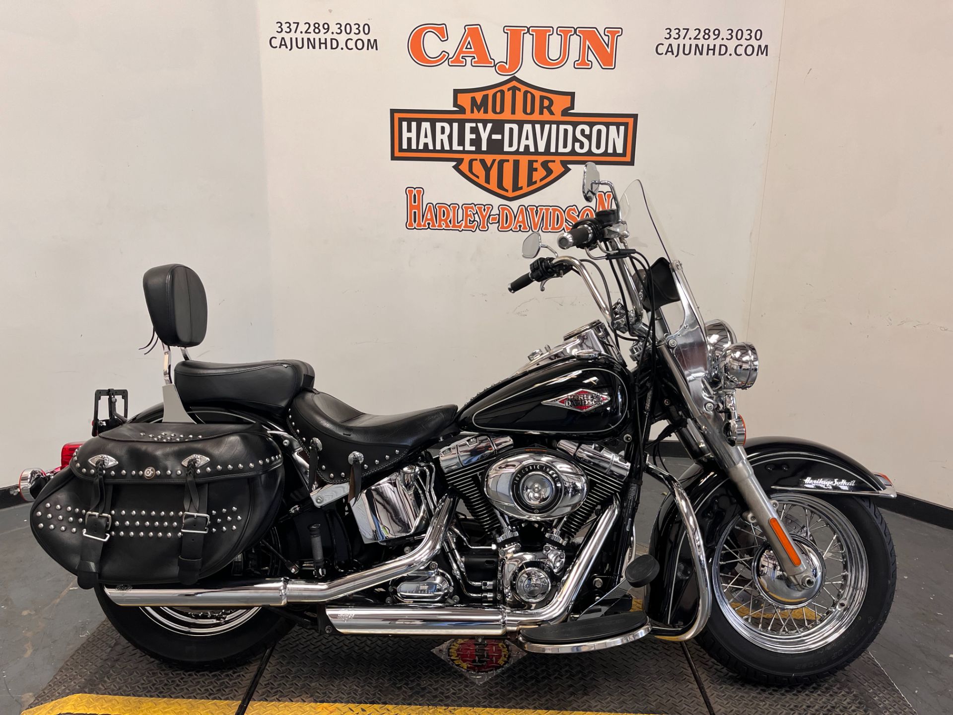 2015 Harley-Davidson Heritage Softail® Classic 1