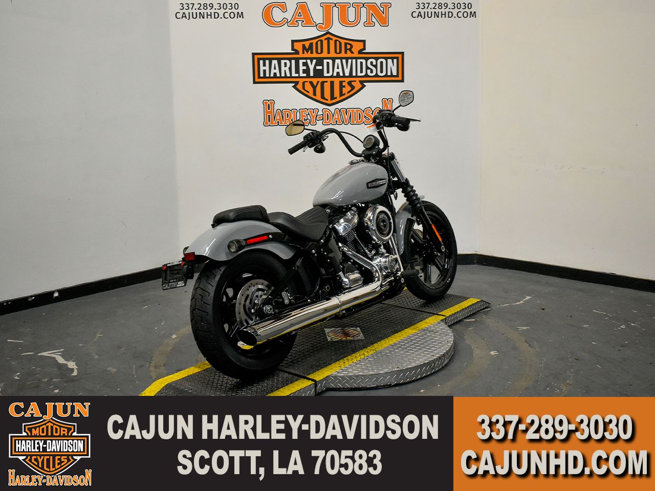 2025 Harley-Davidson Street Bob® in Scott, Louisiana - Photo 8