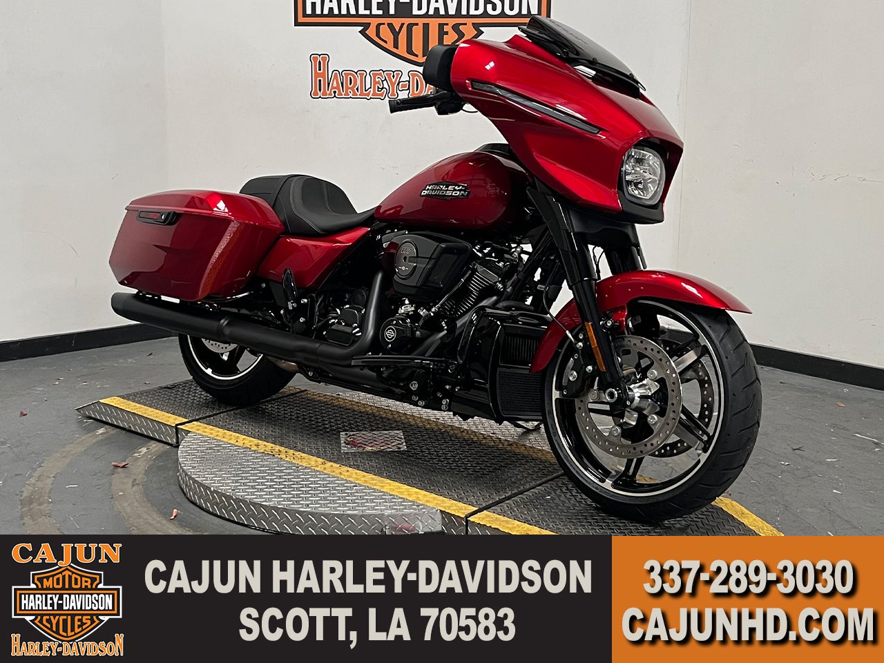 2025 Harley-Davidson Street Glide® in Scott, Louisiana - Photo 2