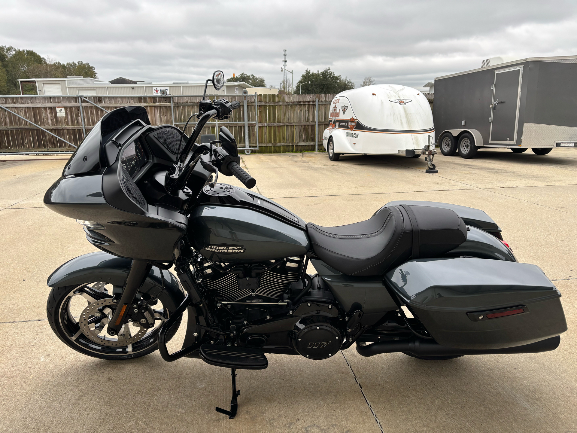 2025 Harley-Davidson Road Glide® in Scott, Louisiana - Photo 2