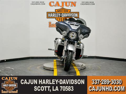 Used Motorcycle - Photo 3