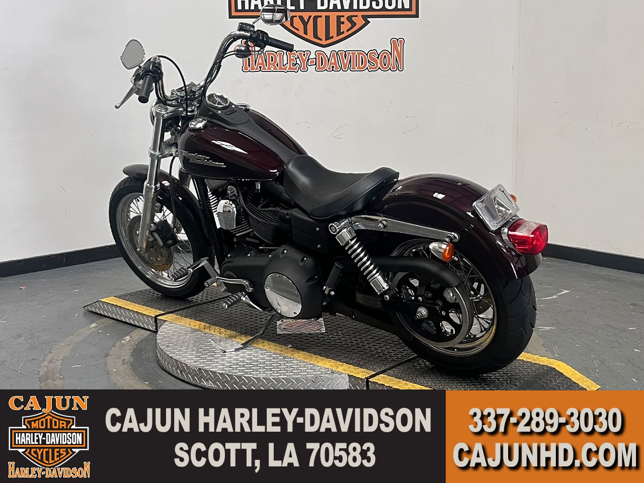 2006 Harley-Davidson Dyna™ Street Bob™ in Scott, Louisiana - Photo 6