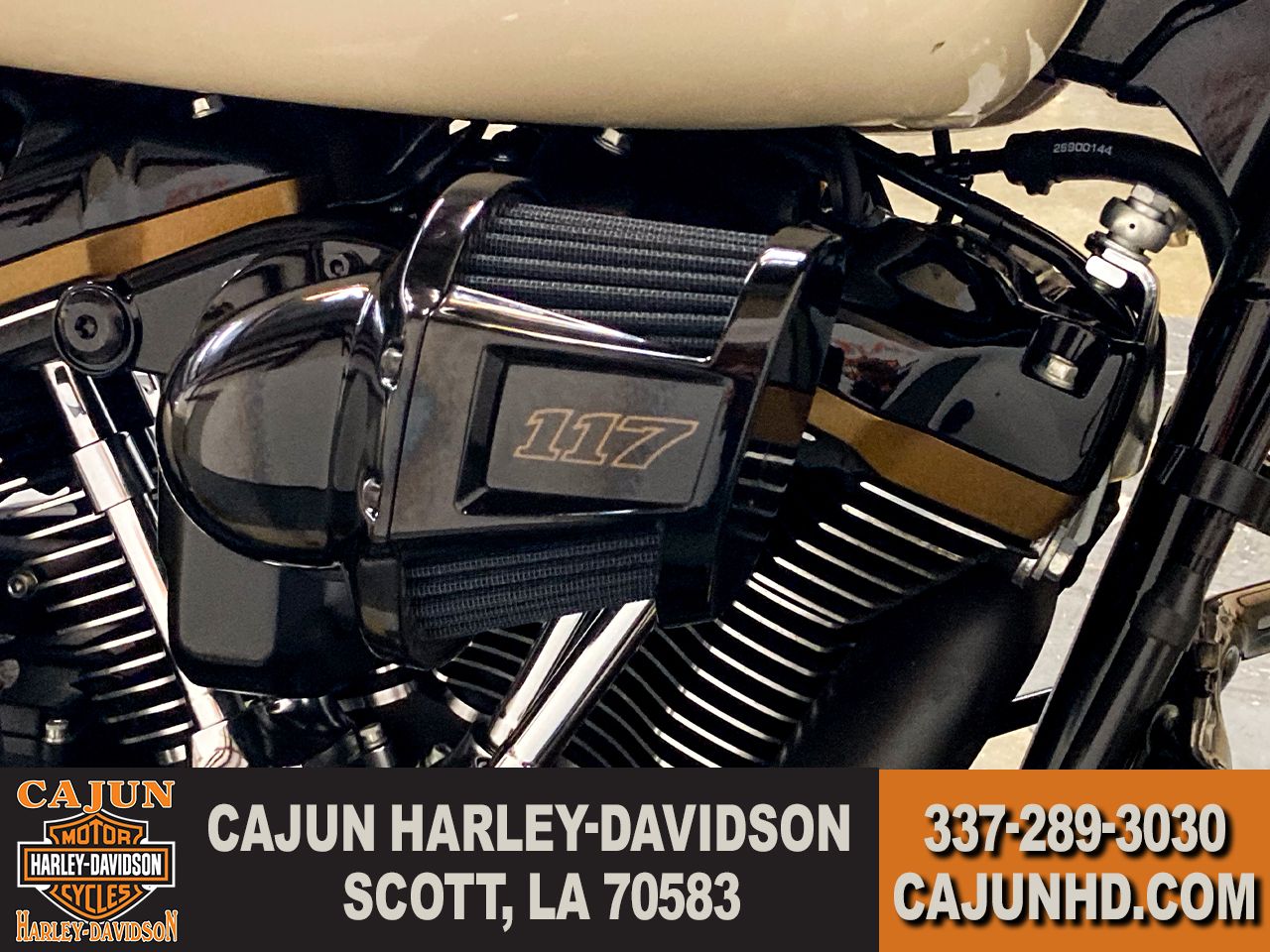 powerful 117 M8 motor - Photo 9