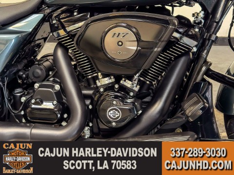 2025 Harley-Davidson Street Glide® in Scott, Louisiana - Photo 10