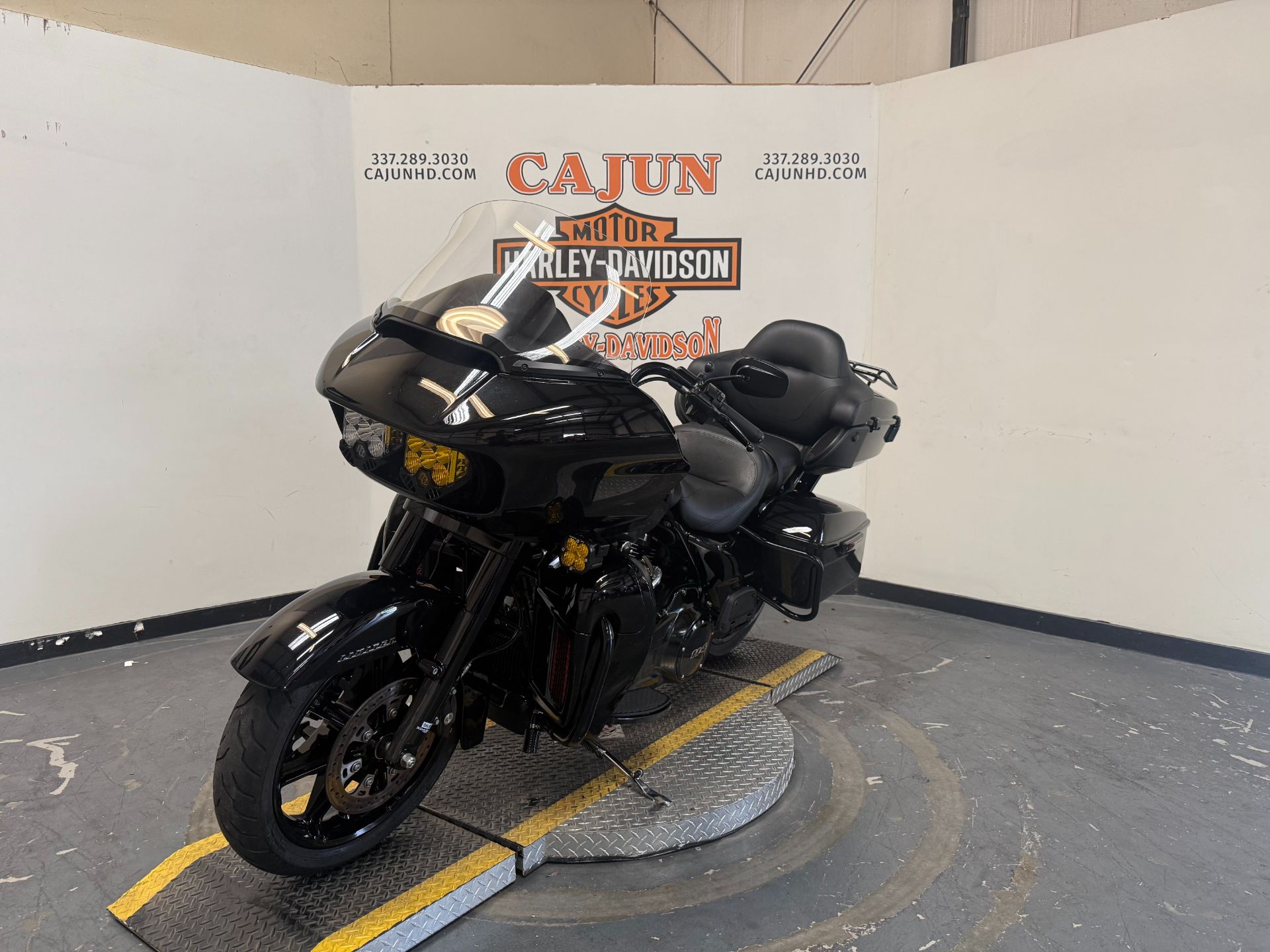 2021 Harley-Davidson Road Glide® Limited 4