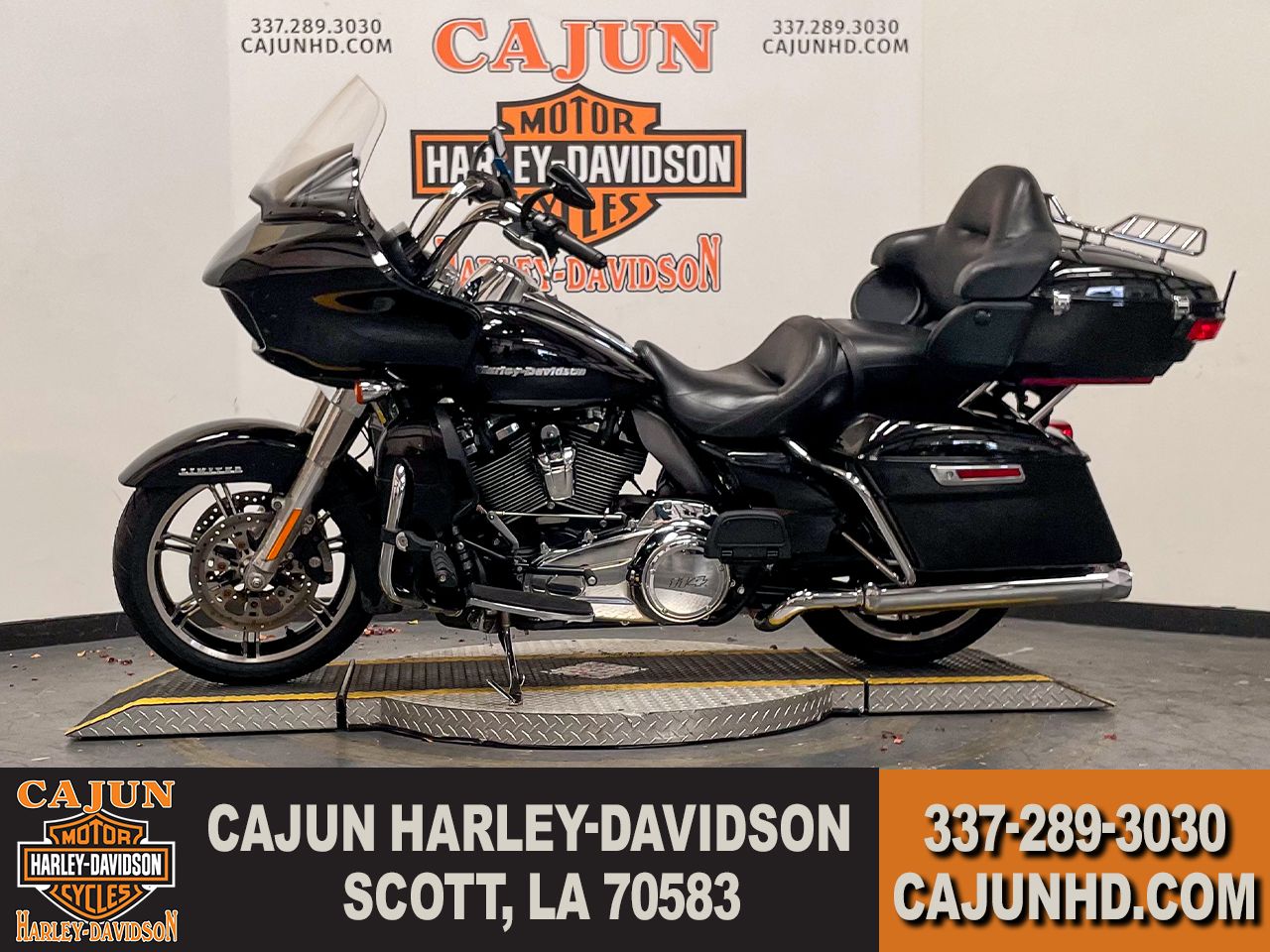 Used 2021 Harley-Davidson Road Glide® Limited Vivid Black