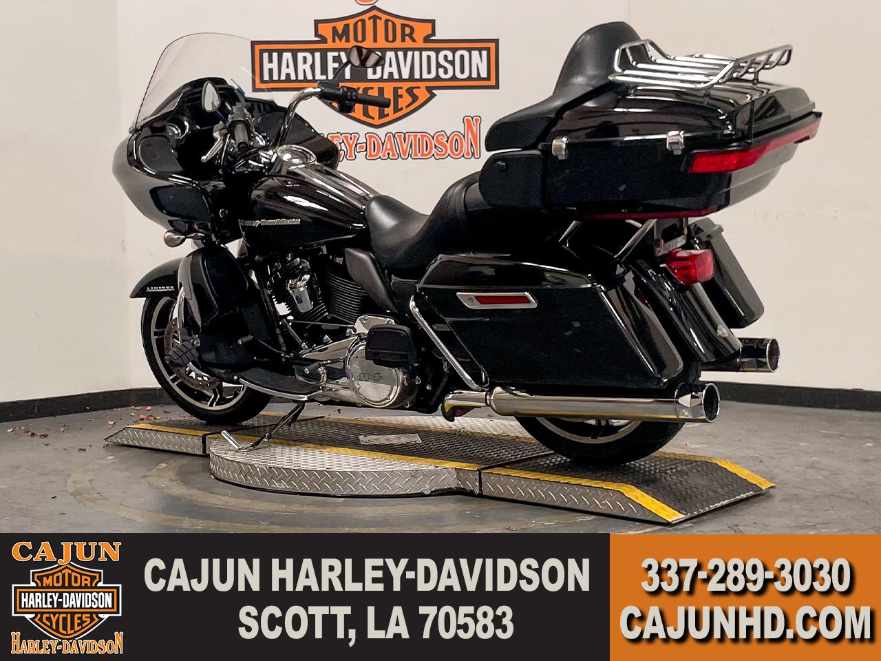 Used 2021 Harley-Davidson Road Glide® Limited Vivid Black